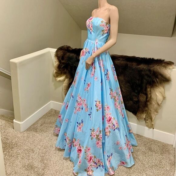 New Strapless Blue Floral Print Ball Gown With Sequined Shawl - Picture 9 of 15